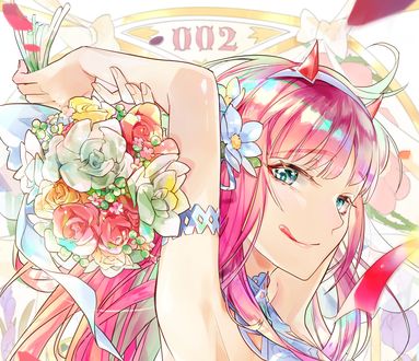Обои на рабочий стол Zero Two / Зеро Ту с букетом в руках высунула язык из аниме Darling in the FranXX / Милый во Франкcе