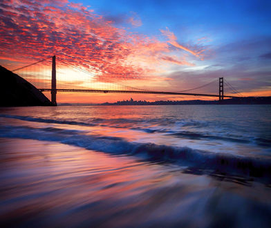 Обои на рабочий стол Мост на фоне восхода, бухта Кирби, San Francisco, USA / Сан-Франциско, США, by Kelly Needleman