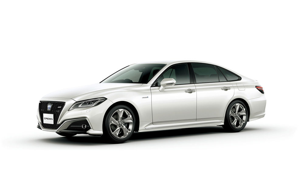Обои для рабочего стола Великолепный японский автомобиль Toyota Crown
