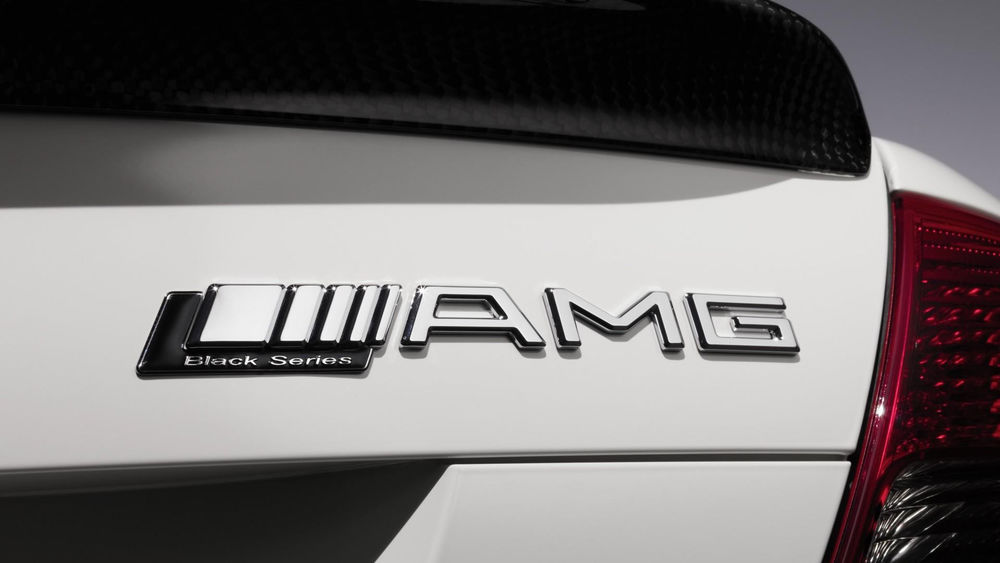 Обои для рабочего стола Логотип Mersedes AMG Black