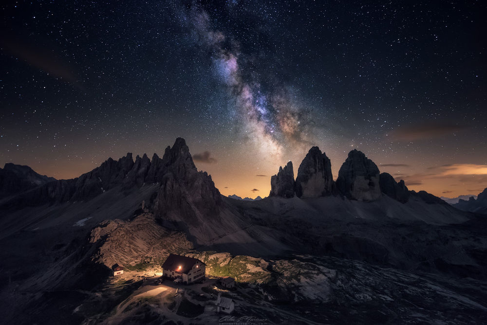 Обои для рабочего стола Северное сияние над Auronzo di Cadore, Italy / Ауронцо-ди-Кадоре, Италия, by Carlos F Turienzo