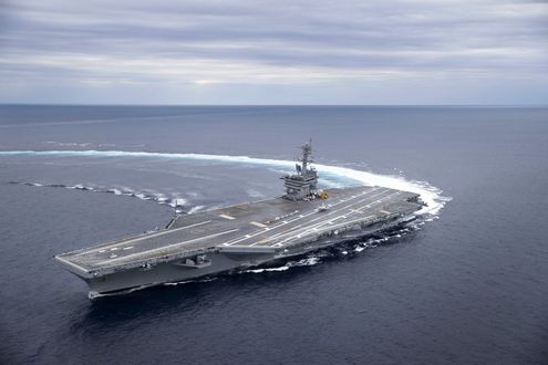 Обои на рабочий стол Американский авианосец USS Abraham Lincoln, Nimitz-class aircraft carrier, CVN 72