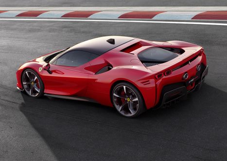 Обои на рабочий стол Гибридный суперкар - флагман модельного ряда Ferrari - Ferrari SF90 Stradale, 2019 года
