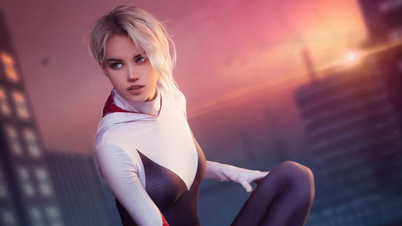 Обои на рабочий стол Модель в образе Женщины-Паука / Spider-Woman, Гвен Стейси / Gwen Stacy, Гвен-Паук / Spider-Gwen — супергероини серии комиксов издательства «Marvel Comics», фотограф Shirogane Sama