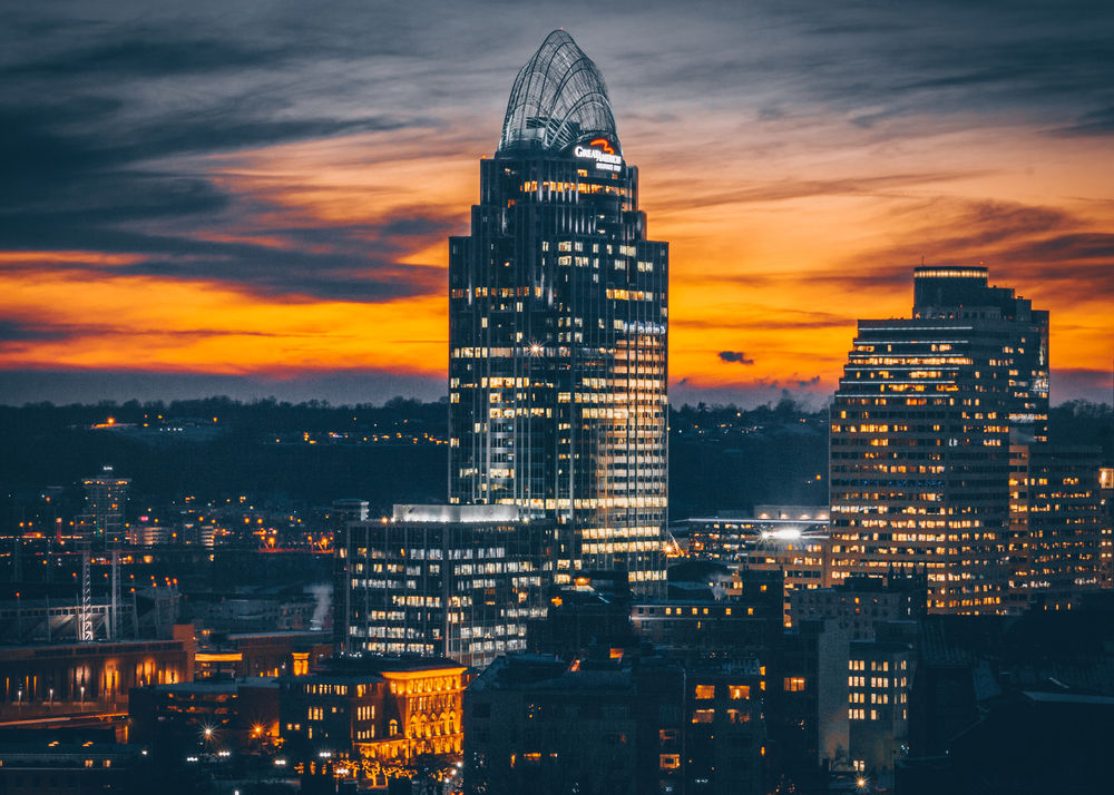 Обои для рабочего стола Унылый закат в Cincinnati, United States / Цинциннати, США, фотограф Mike Poggioli