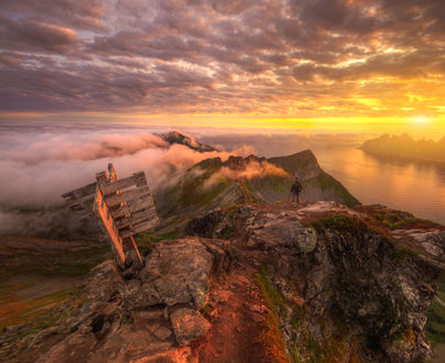 Обои на рабочий стол Утро на Husfjellet, Norway, Senja island / Husfjellet, Норвегия, остров Сеня, by Ed Gordeev