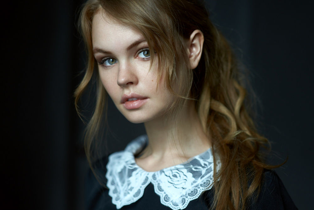 Обои для рабочего стола Модель Anastasia Scheglova / Анастасия Щеглова. Фотограф Александр Виноградов