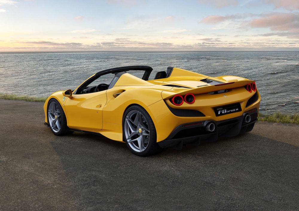 Обои для рабочего стола Компания Ferrari Styling Center разработала новый суперкар Ferrari F8 Spider, 2019-2020 года