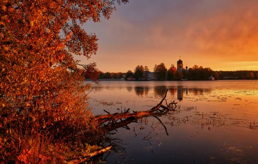 Обои на рабочий стол Осень во Владимирской области на озере Введенское. Фотограф Heger - Роман