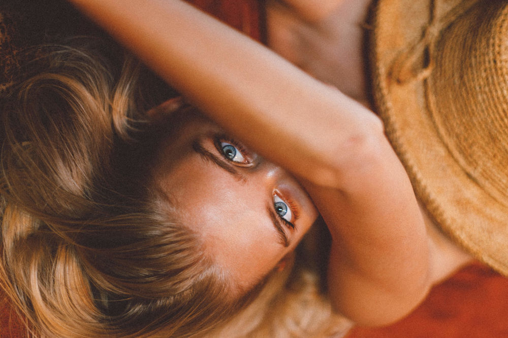 Обои для рабочего стола Модель София Чуприкова / Sofiia Chuprikovа, фотограф Jon Batario
