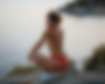 Сидящая корточках женщина Изображения – скачать бесплатно на Freepik