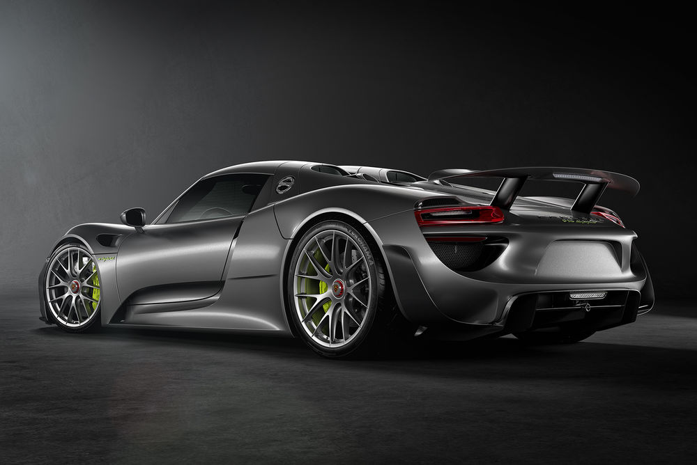 Обои для рабочего стола Серебристый Porsche 918 Spyder, by Sergey Poltavskiy