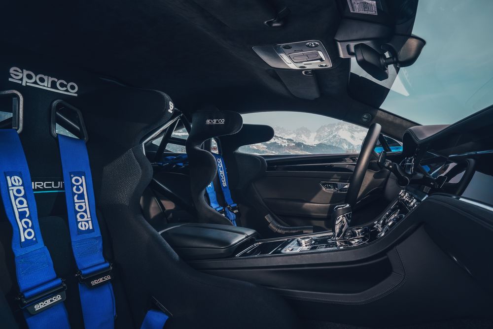Обои для рабочего стола Bentley показал Continental GT для гонки Ice Race, 2020 года