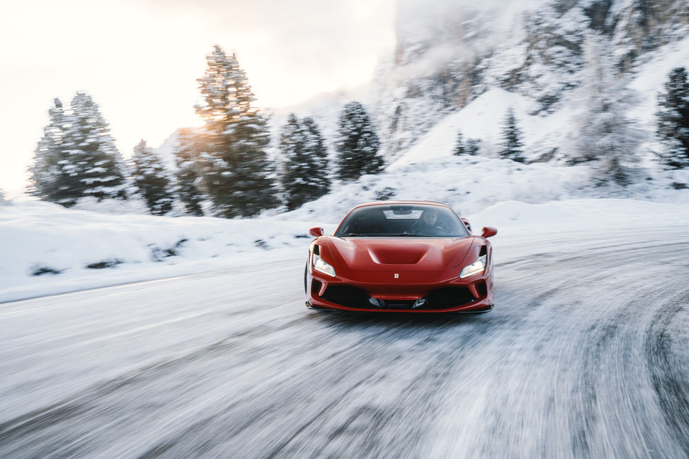 Обои для рабочего стола Новый итальянский суперкар Ferrari F8 Tributo (F173), 2019 года