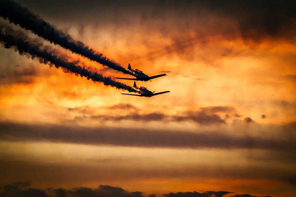 Обои для рабочего стола Самолеты в закатном небе, by JDavid Mark