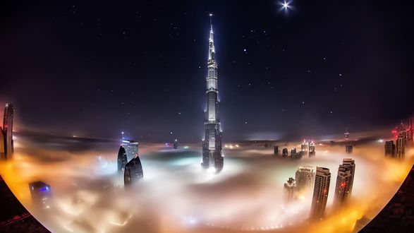 Обои на рабочий стол Ночной город Dubai / Дубай - крупнейший город Объединенных Арабских Эмиратов (ОАЭ), башня Бурдж-Халифа