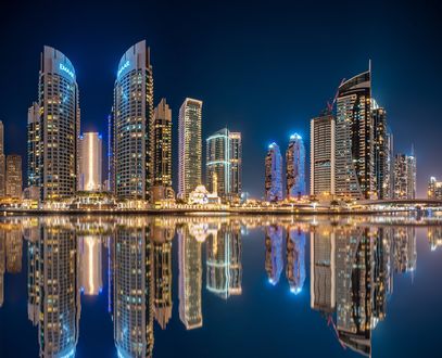 Обои на рабочий стол Симметрия Дубая, Объединенные Арабские Эмираты / Dubai, United Arab Emirates, фотограф Evgeni Fabis