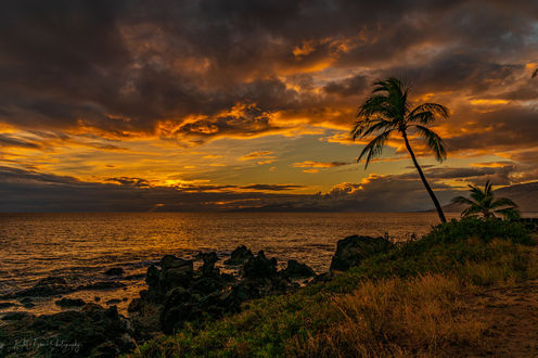 Обои на рабочий стол Остров Kihei, USA / Кихей, США на закате, by Richie walsh