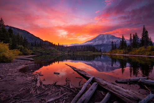 Обои на рабочий стол Bench Lake, Mount Rainier National Park / Озеро в Национальном парке Маунт-Рейнир, by Doug Shearer