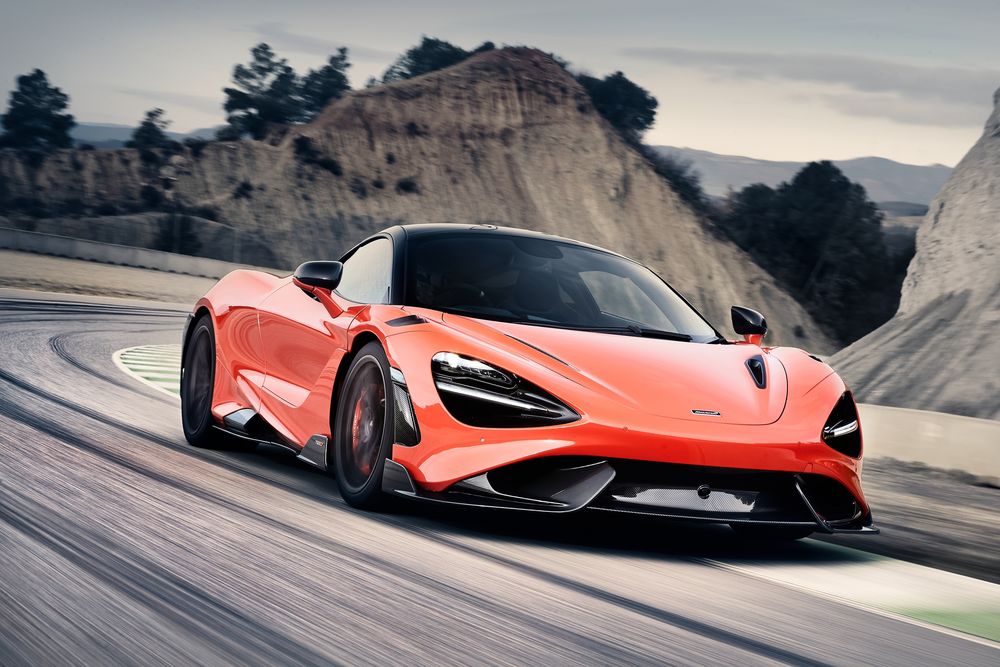 Обои для рабочего стола McLaren представил «длиннохвостый» суперкар 765LT, 2020 года