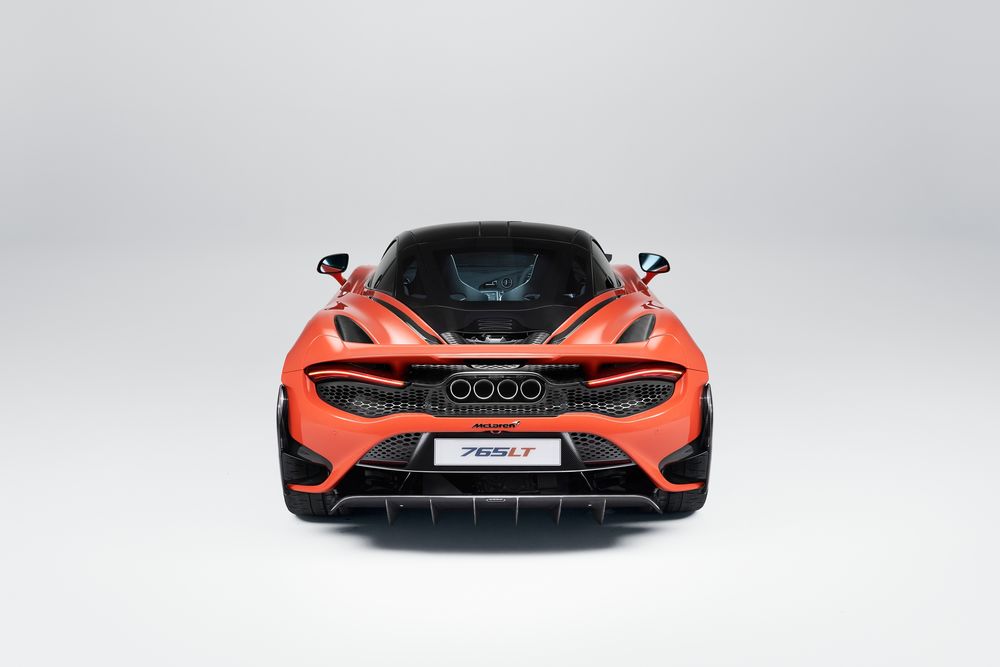 Обои для рабочего стола McLaren представил «длиннохвостый» суперкар 765LT, 2020 года