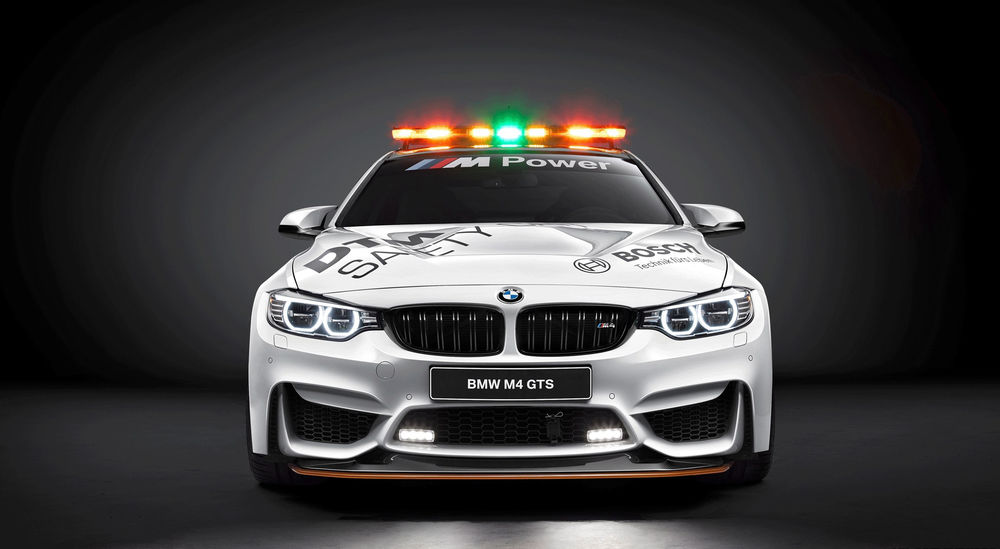 Обои для рабочего стола Тюнингованная BMW M4 GTS DTM Safety Car (F82), 2016 года