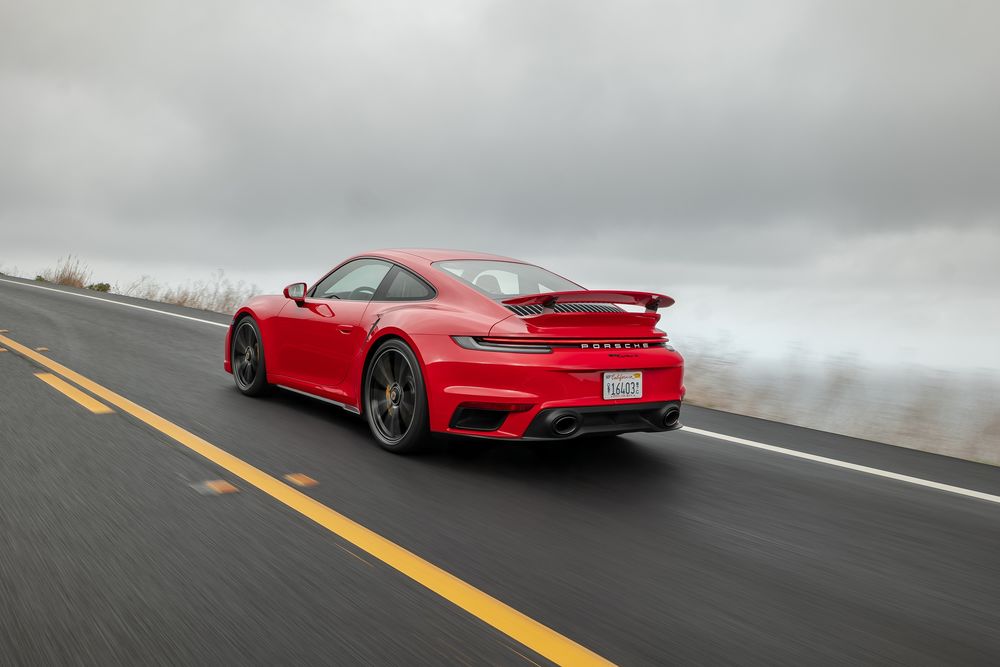Обои для рабочего стола Немцы построили новый Porsche 911 Turbo S (992), 2020 года