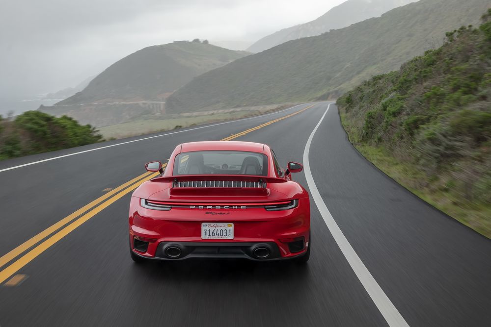 Обои для рабочего стола Немцы построили новый Porsche 911 Turbo S (992), 2020 года