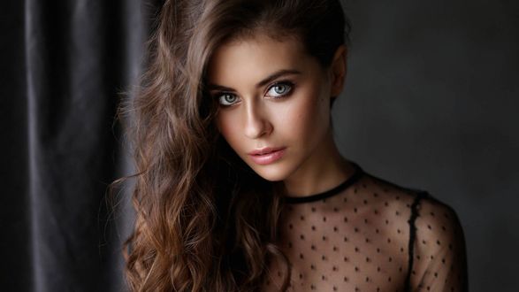 Обои на рабочий стол Модель Алина, фотограф Dmitry Arhar