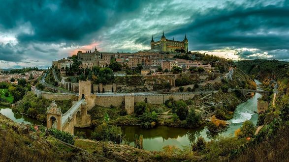 Обои на рабочий стол Испания, Толедо, замок Castilla la Mancha / Кастилия-Ла-Манча