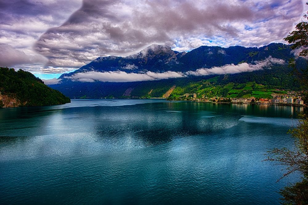 Обои для рабочего стола Engelberg Lake / озеро Энгельберг под небом с облаками, by Roger & Paula Berk