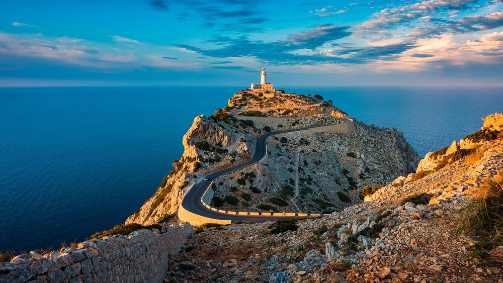 Обои для рабочего стола Дорога к маяку Cap de Formentor / Кап де Форментор, Spain / Испания, Mallorca / Майорка