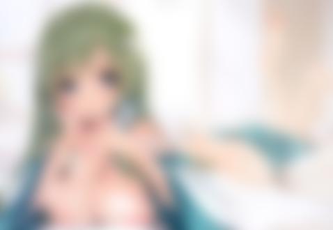 Обои для рабочего стола Полуобнаженная Kochiya Sanae / Санае Кочия лежит на кровати, локон ее волос обвила белая змея, персонаж из серии компьютерных игр Touhou Project / «Проект «Восток»», art by ke-ta