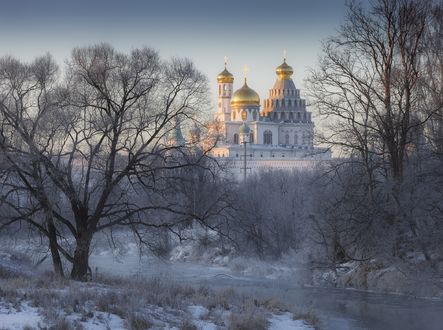 Обои на рабочий стол Новоиерусалимский монастырь зимой, фотограф Антон Шваин