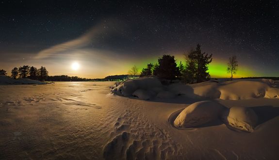 Обои на рабочий стол Северное сияние на Ладожском озере, фотограф Лашков Федор