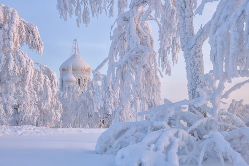 Обои на рабочий стол Белогорский Николаевский мужской монастырь зимой, Пермь, фотограф Максим Евдокимов