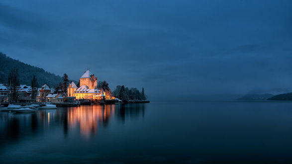 Обои на рабочий стол Castle Oberhofen / Замок Оберхофен у озера, Швейцария, by Samuel Hess