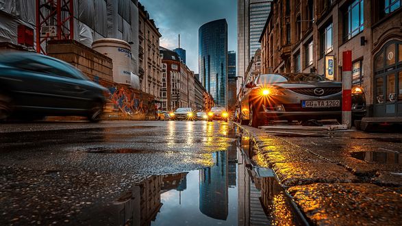 Обои на рабочий стол Машины на улице Frankfurt / Франкфурта, фотограф Timo Gebel