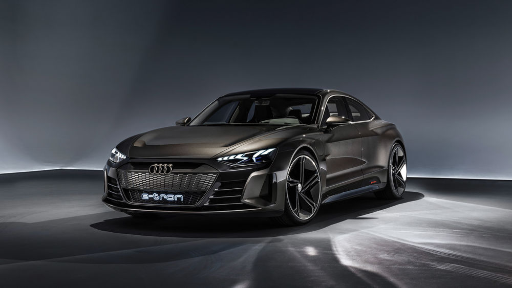 Обои для рабочего стола Седан черного цвета Audi E-Tron GT, модель 2018 года
