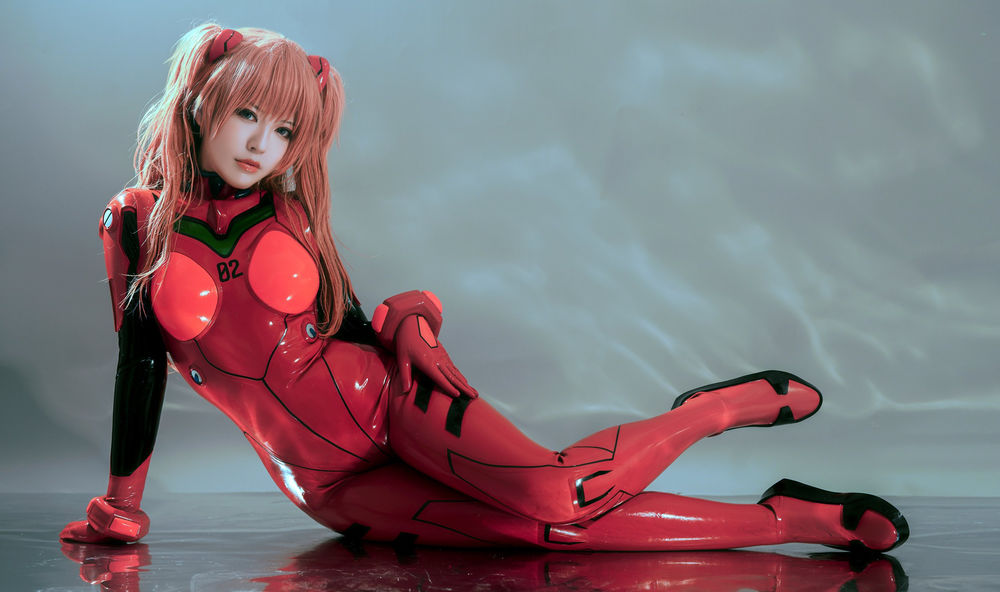 Обои для рабочего стола Косплей - Souryuu Asuka Langley / Аска Лэнгли Сорью из аниме Evangelion / Евангелион