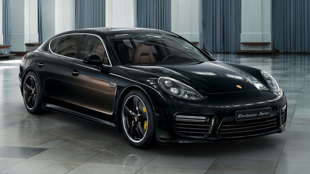 Обои для рабочего стола Черный суперкар Порше / Porsche Panamera, эксклюзивная модель 2014 года