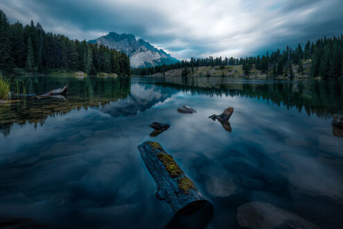 Обои на рабочий стол Озера Малайн / Maligne в Jasper National Park / национальном парке Джаспер, фотограф Zhao Huapu