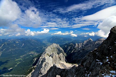 Обои на рабочий стол Верхушки гор Die Zugspitze / Цугшпитце, Германия, фотограф Nicolas Bаr