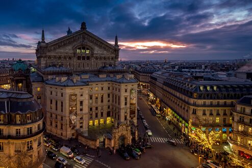 Обои на рабочий стол Вид на LOpеra Garnier / Оперу Гарнье в Париже, Франция / Paris, France
