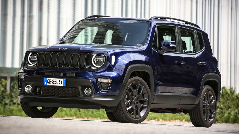 Обои для рабочего стола Автомобиль синего цвета Jeep Renegade S, модель 2020 года