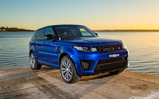 Обои на рабочий стол Синий Range rover sport svr 2015 у озера на закате