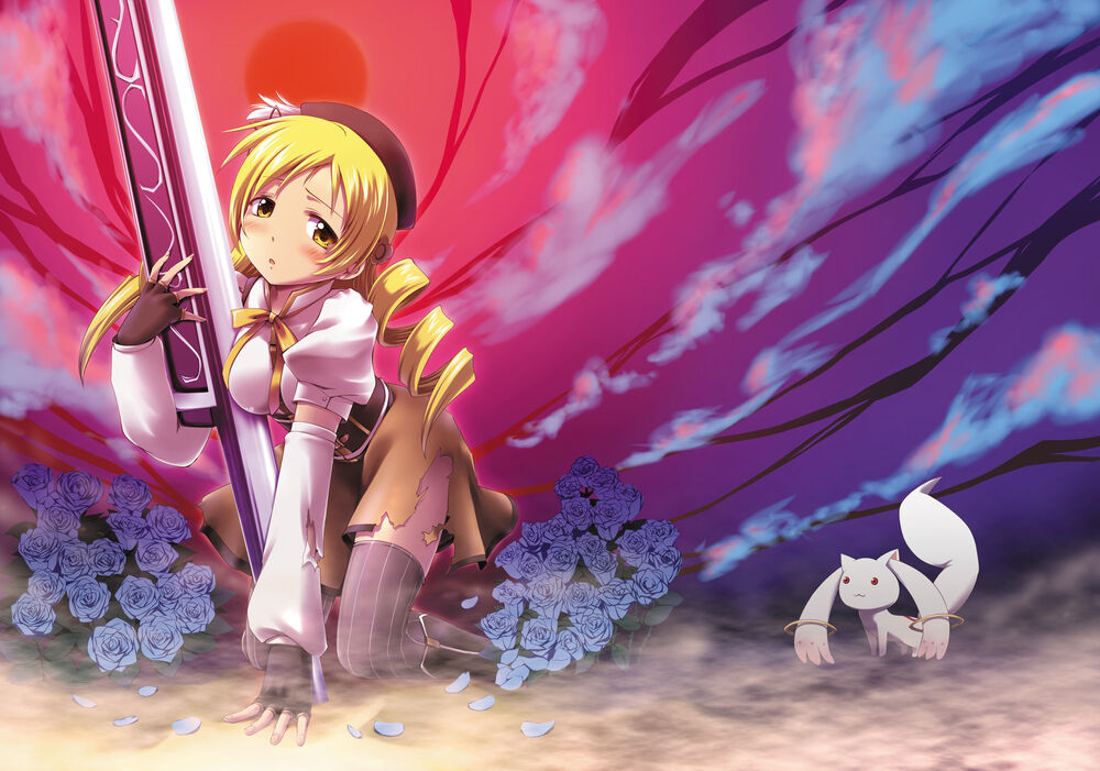 Обои для рабочего стола Mami Tomoe / Мами Томоэ опирается на оружие, рядом с ней посланник магии Kyuubee / Кюбэй, персонажи из аниме Mahou Shoujo Madoka Magica / Девочка-волшебница Мадока Магика, art by Murasaki Kajima