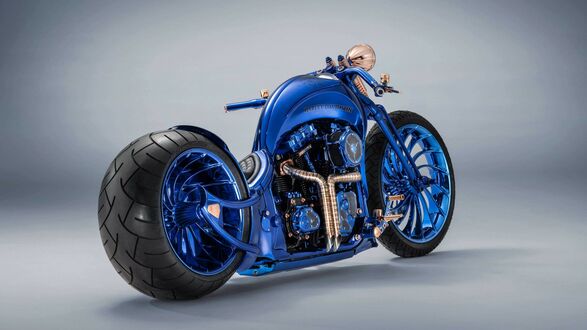 Обои на рабочий стол Мотоцикл голубого цвета Харли Дэвидсон / Harley Davidson (Blue Edition) на белом фоне