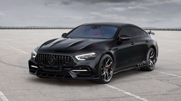 Обои на рабочий стол Mercedes-AMG GT / Спортивный автомобиль черного цвета