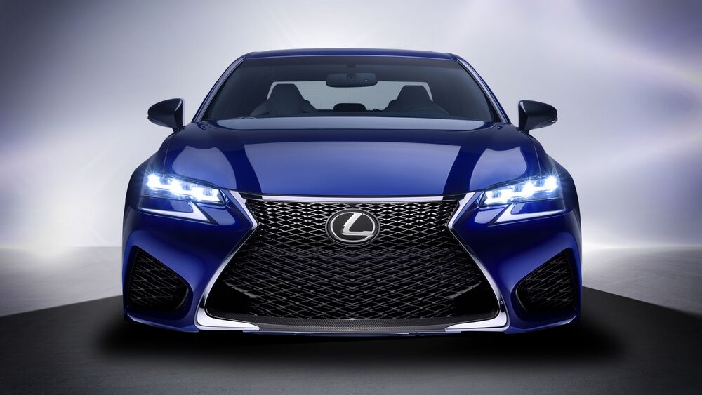 Обои для рабочего стола Lexus GS на белом фоне